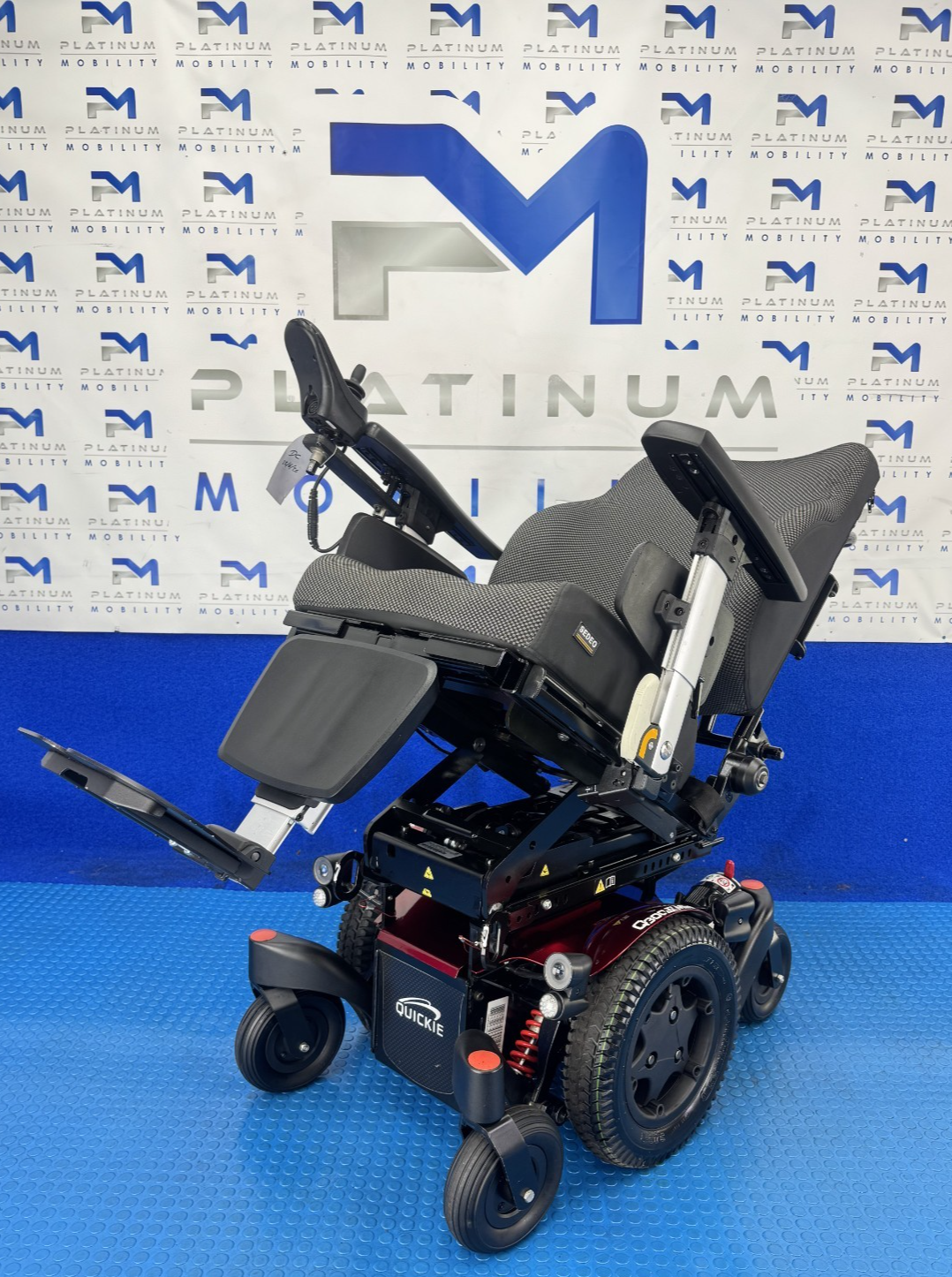 Sunrise Quickie Q300M Powerchair 6 mph Riser, Tilt Electric Wheelchair 2751