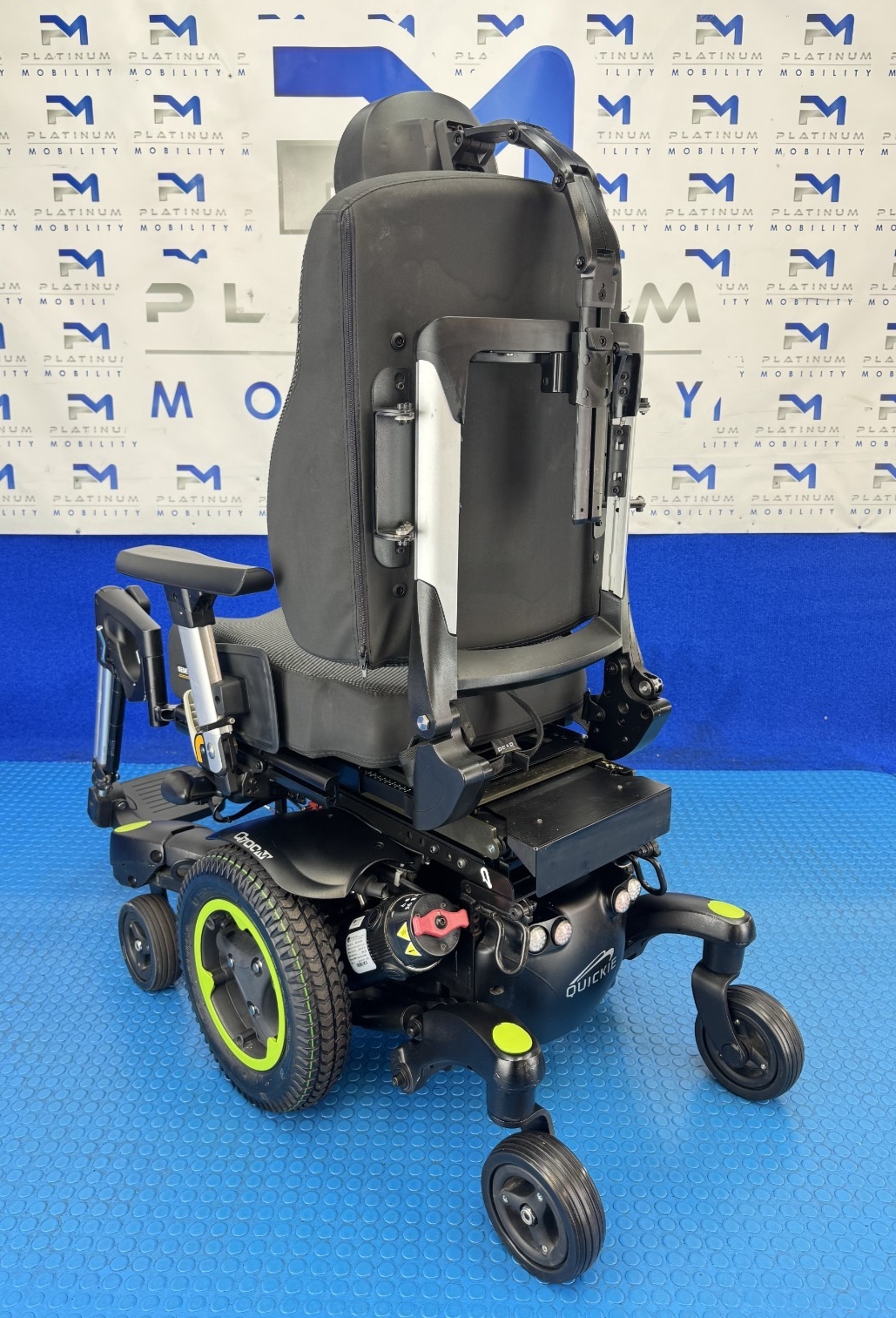 Sunrise Quickie Q700 M Powerchair – 6mph Riser Tilt Electric Wheelchair 2247