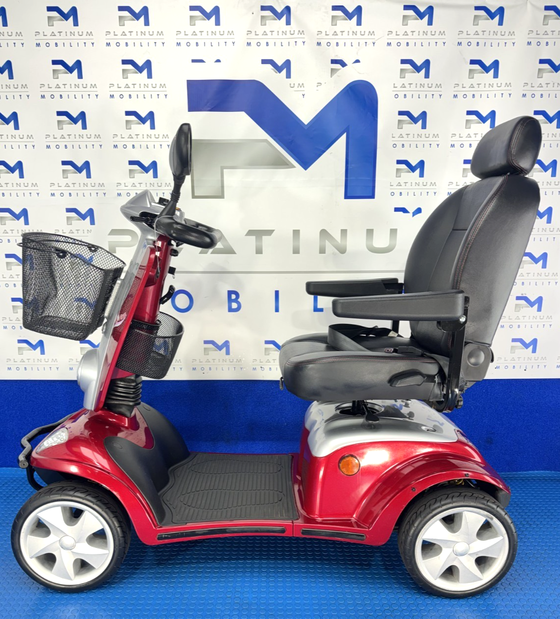 Kymco Maxi 4 Wheeled Mobility Scooter New Batteries, Solid Tyres, 8mph 4070