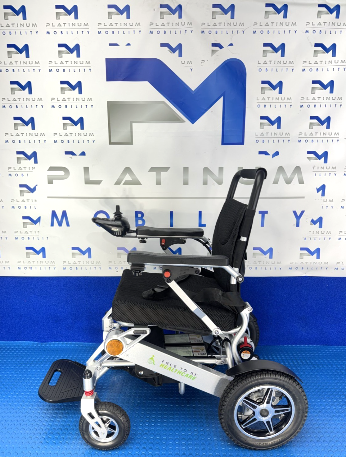 Free To Be Healthcare Folding wheelchair Lithium Battery 4mph 4190