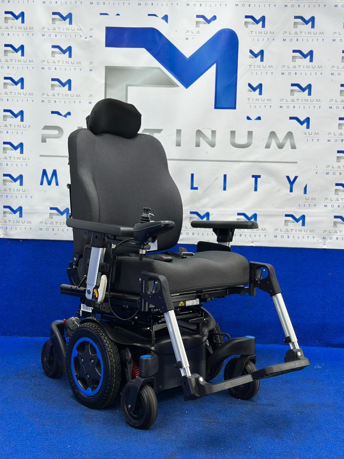 Quickie Q500 M Powerchair – 6mph Riser Electric Wheelchair by Sunrise 1632