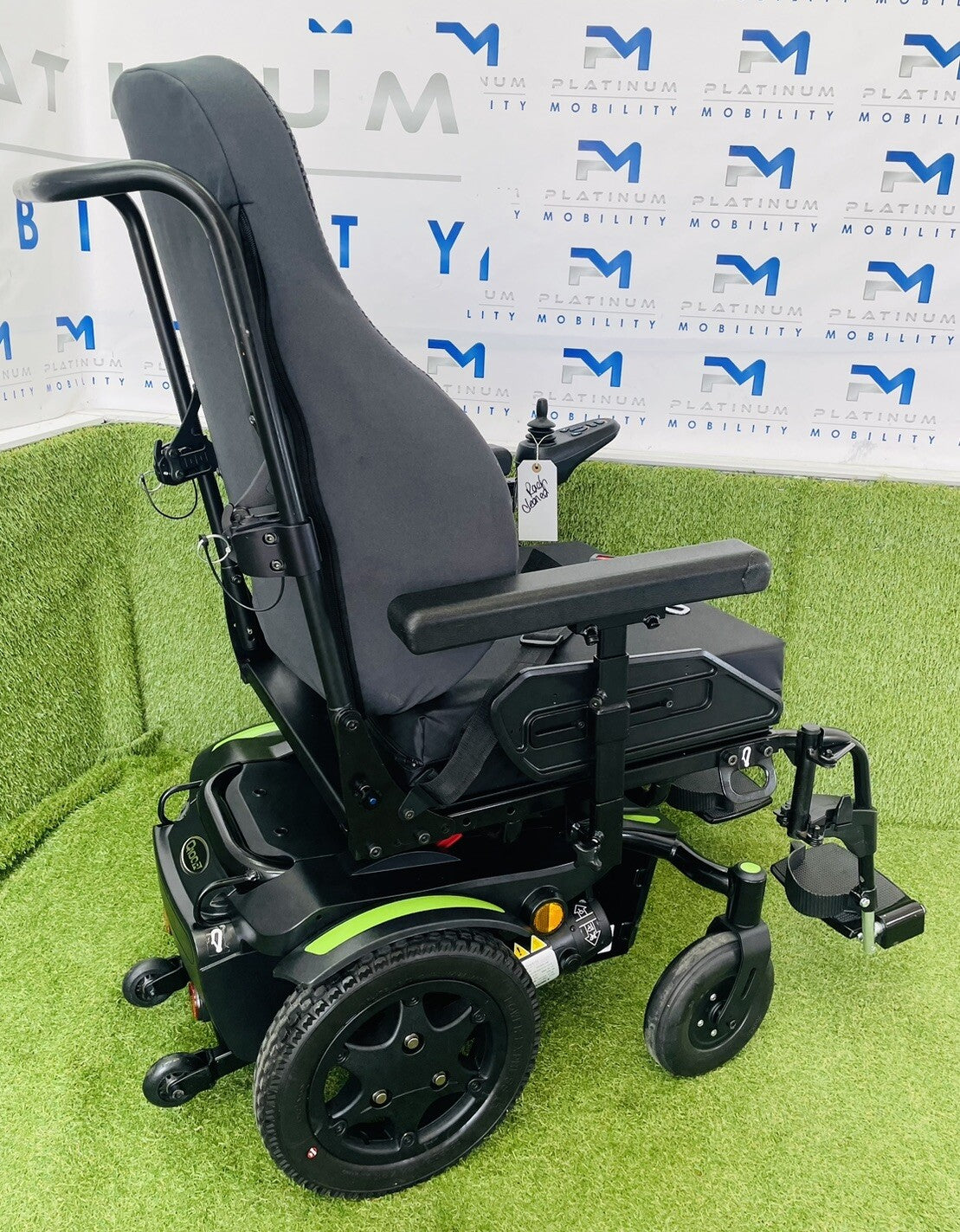 SUNRISE Quickie Q100R 4 MPH Compact Mobility Electric Wheelchair Powerchair