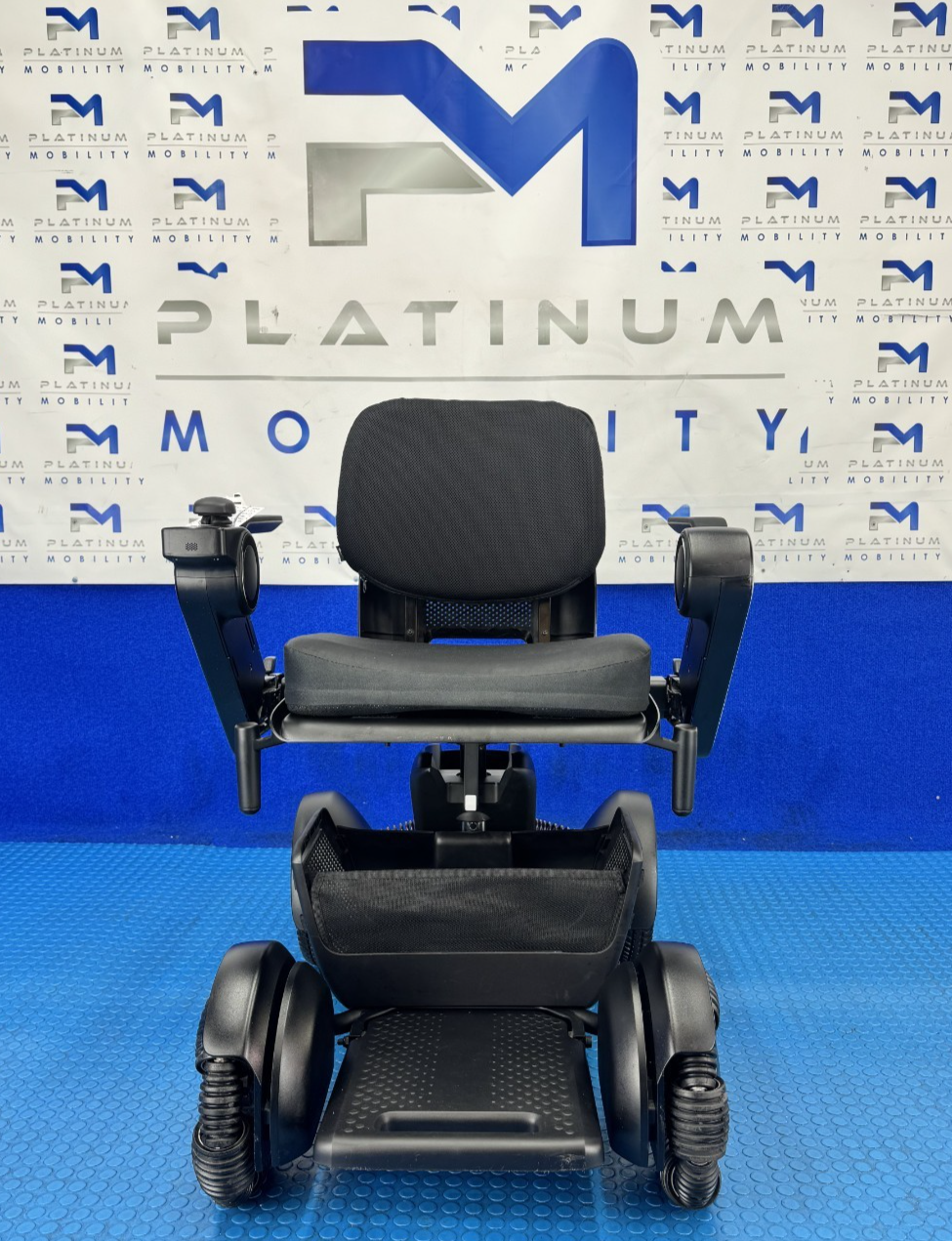 TGA Whill Model C2  Powerchair ELECTRIC WHEELCHAIR 4 MPH FOLDING 2321
