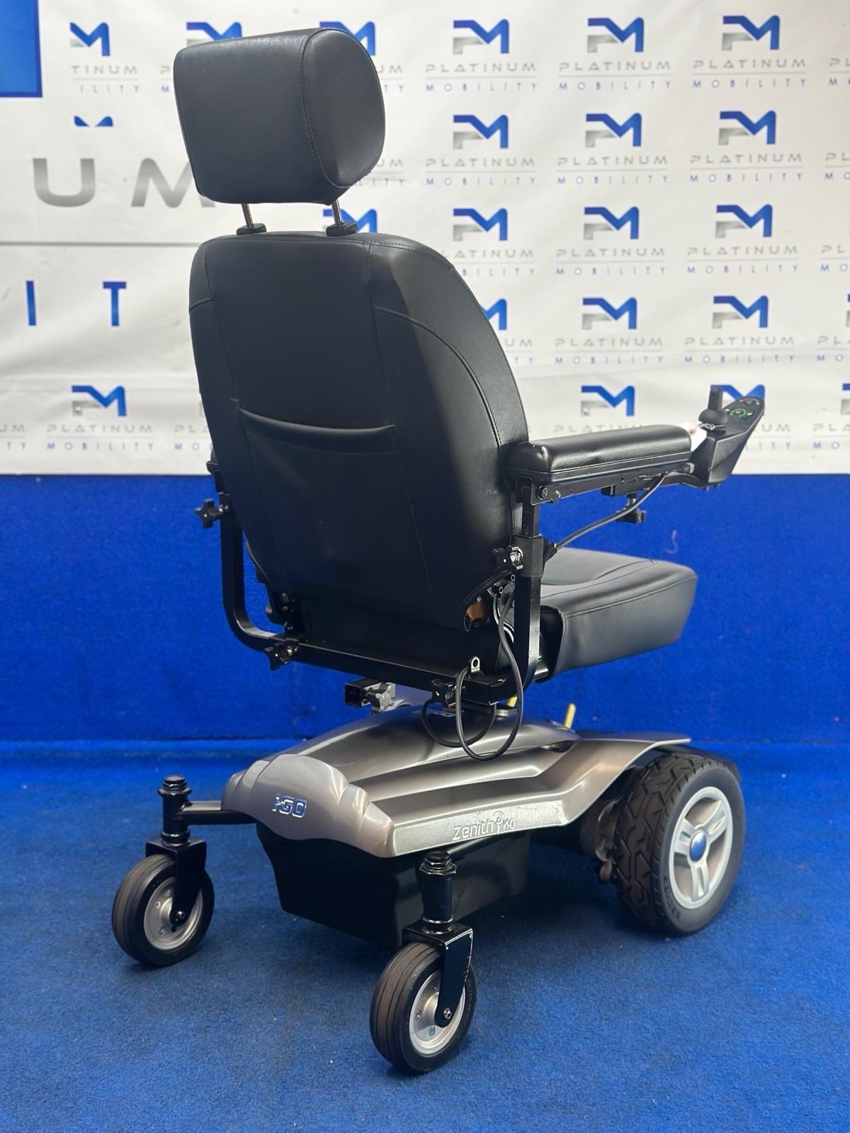 ZENITH I GO PRO 4MPH ELECTRIC WHEELCHAIR POWERCHAIR Mobility 978