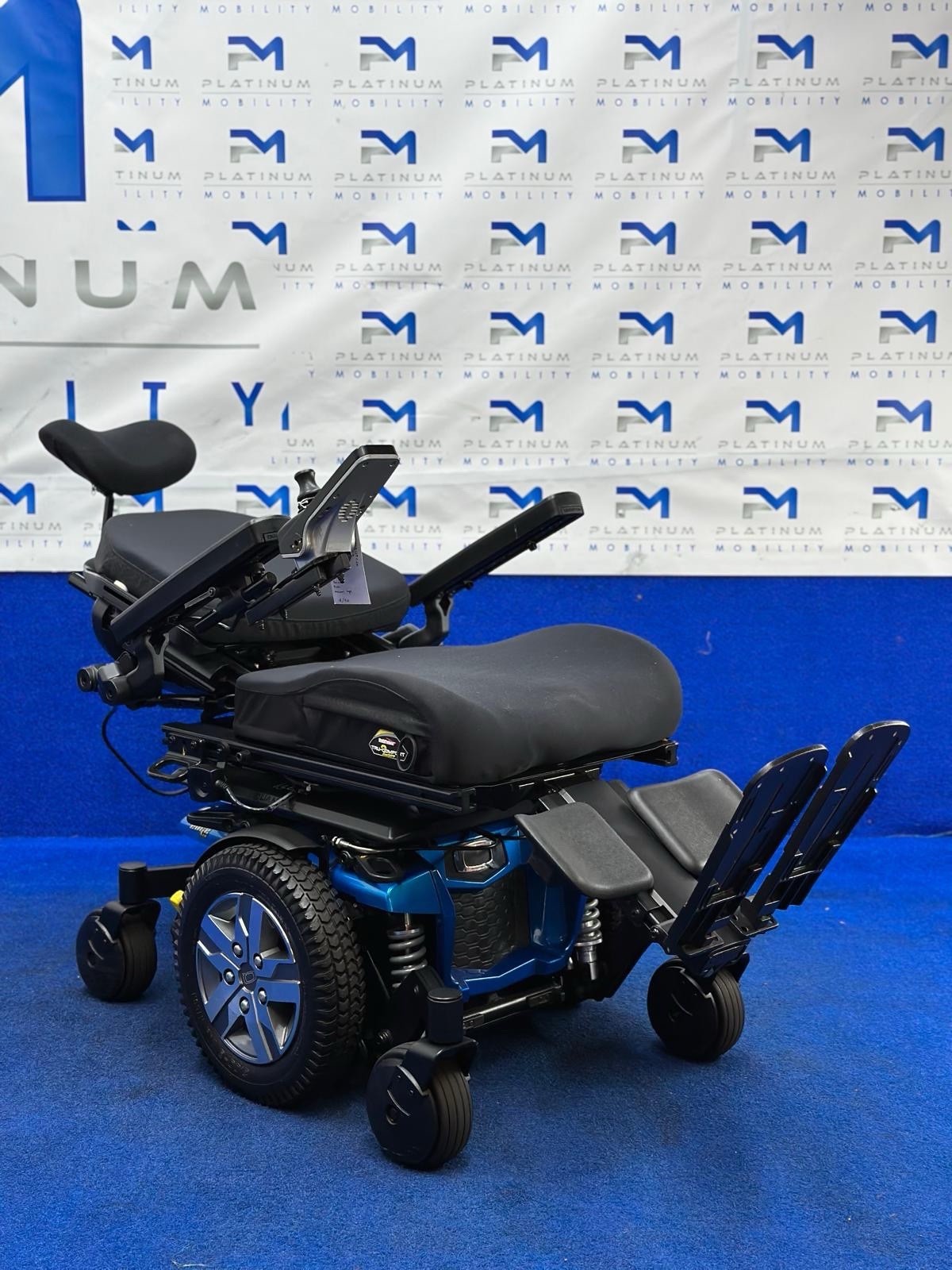 Quantum Q6 Edge 2.0 i-Level Powerchair – 6mph Electric Wheelchair (1438)