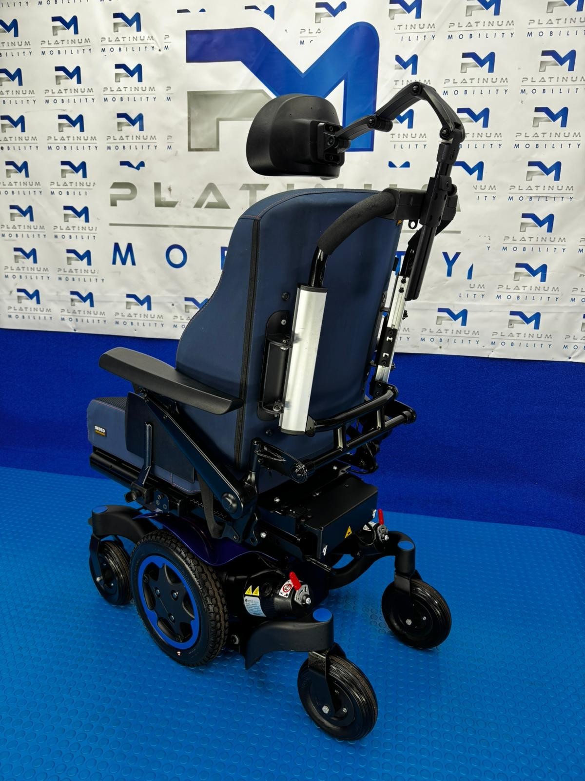 Sunrise Quickie Q300M Mini Powerchair 4 mph Riser Electric Wheelchair (1903)