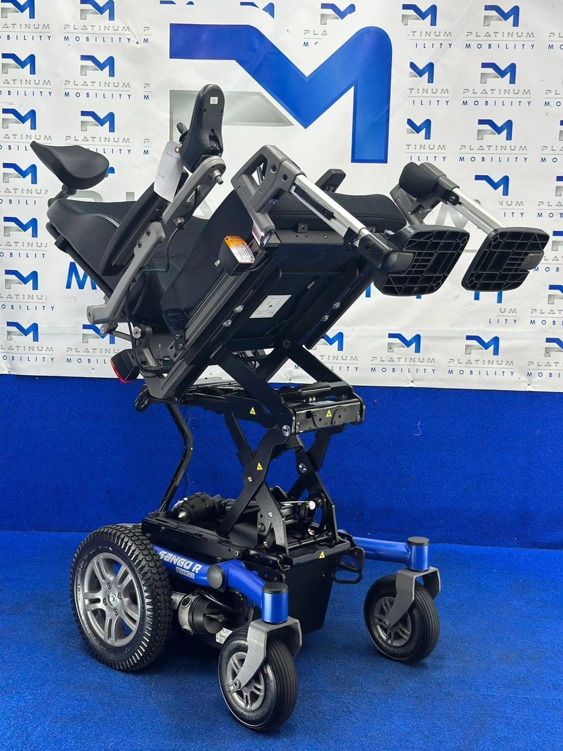 Dietz Sango Advanced R RWD – 6mph Electric Wheelchair Powerchair 1724