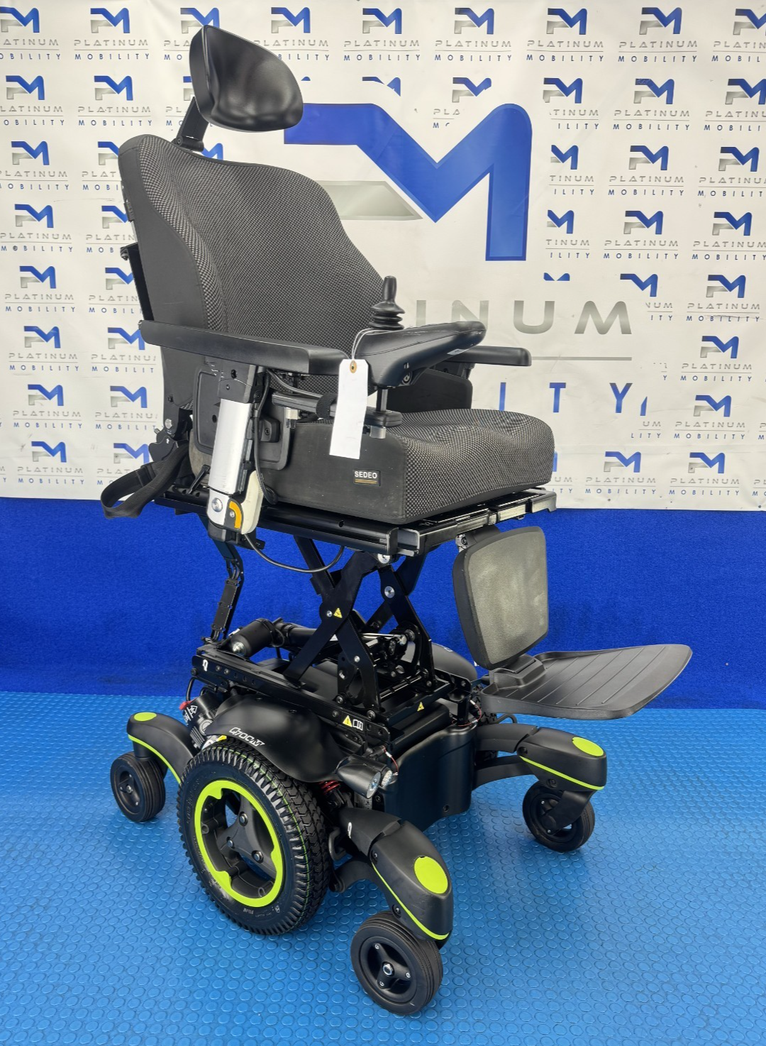 Sunrise Quickie Q700 M Powerchair – 6mph Riser Tilt Electric Wheelchair 2273