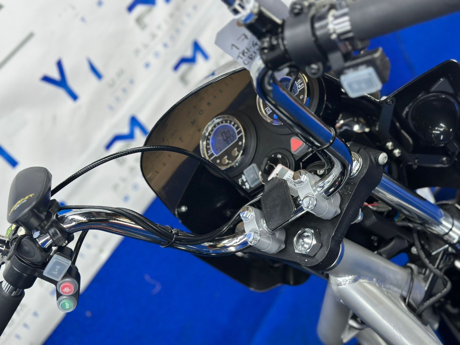 Tri Glider Drive Easy Rider 8MPH Road Legal All Terrain Mobility Scooter Trike