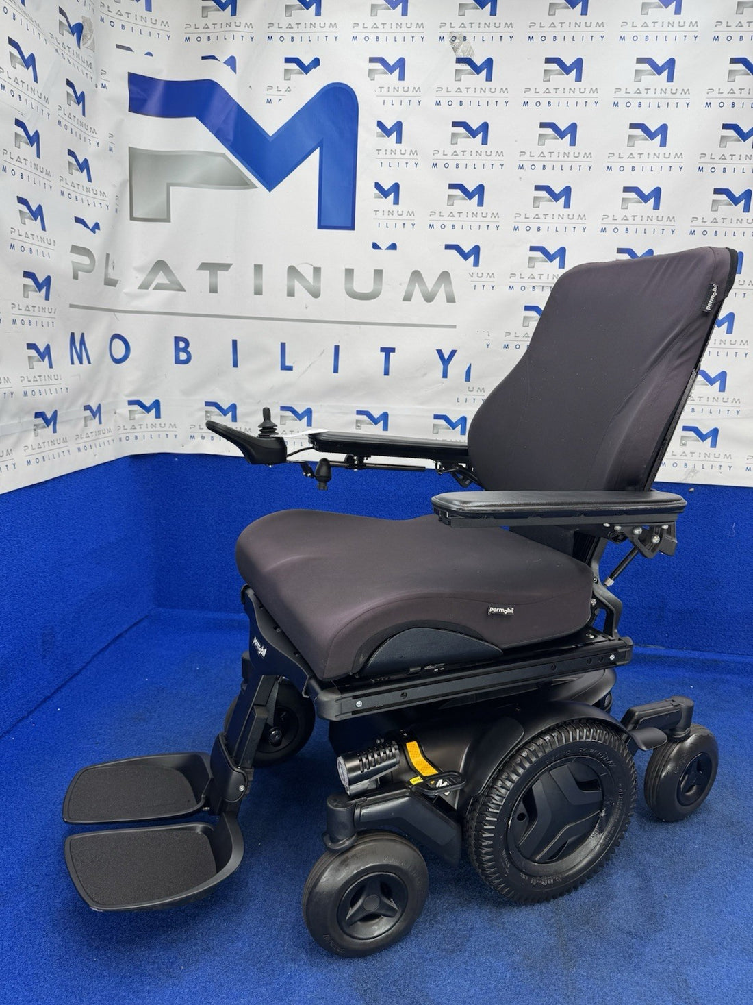 Permobil M5 Corpus 6 mph Electric Wheelchair Powerchair Mobility 1163