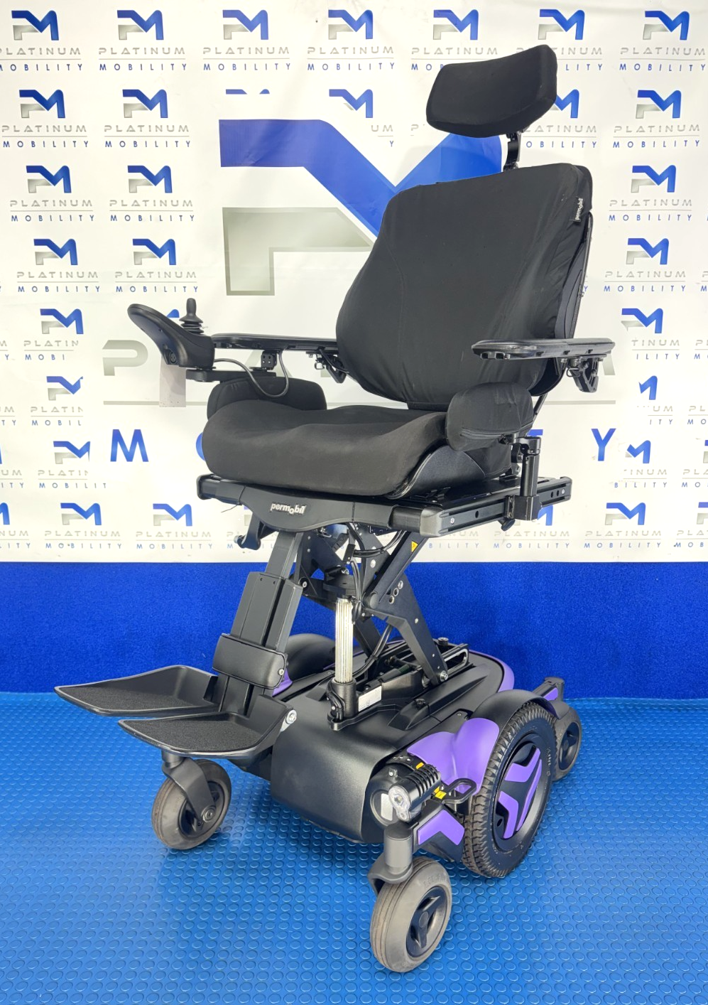 Permobil M3 Corpus Powerchair Electric Rise, Tilt, New Batteries 6mph 2494