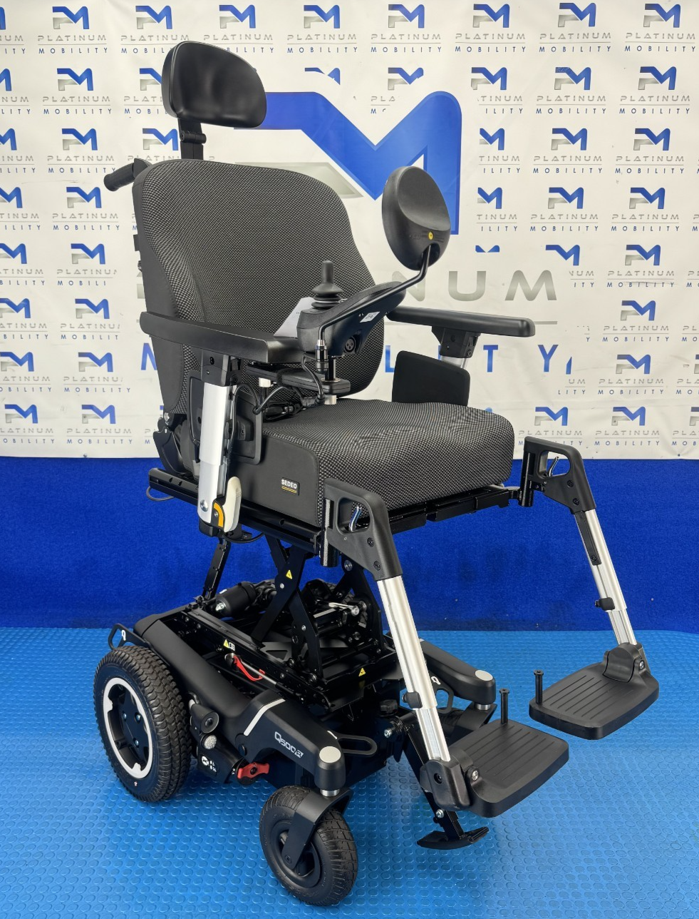 2025 Sunrise Quickie Q500 R Powerchair Rise & Tilt 6mph New Batteries Ref 2795