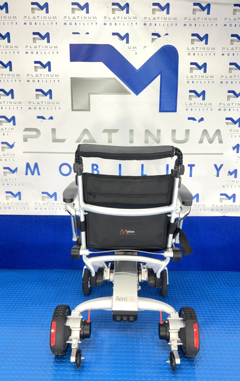 Motion Healthcare Trekker Aerolite ELECTRIC WHEELCHAIR POWERCHAIR 4MPH 2719
