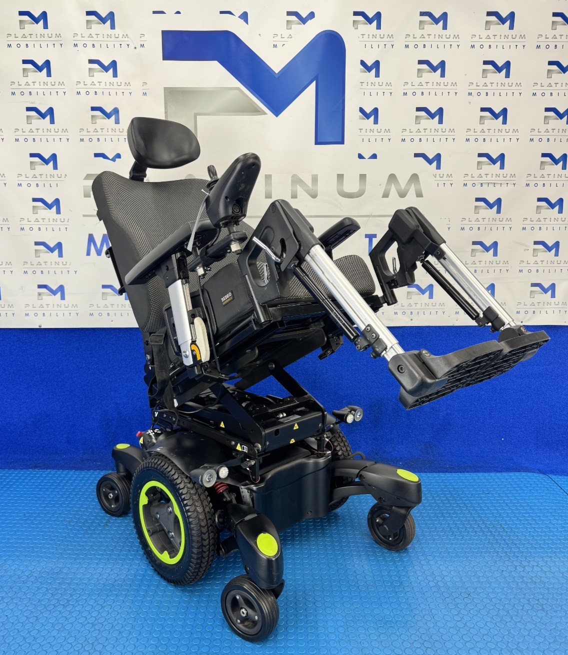 Sunrise Quickie Q700 M Powerchair – 6mph Riser Tilt Electric Wheelchair 2247