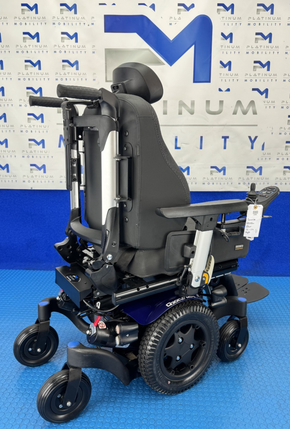 Sunrise Quickie Q300M Mini Powerchair 6 mph Riser Electric Wheelchair 2283