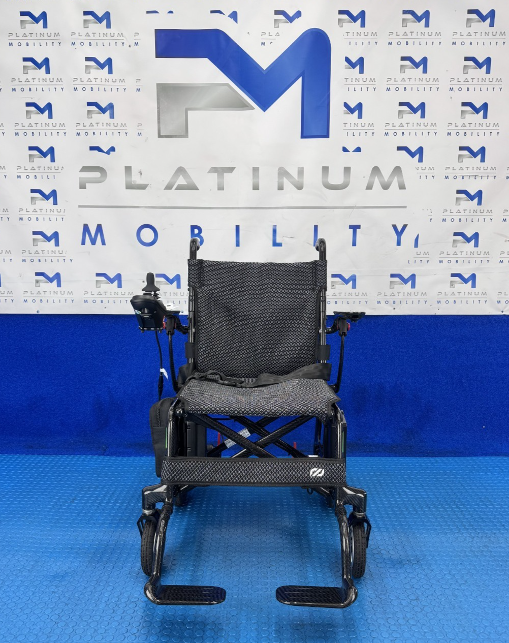 ICONNECT ZORA CARBON Folding Lightweight Powerchair  2267