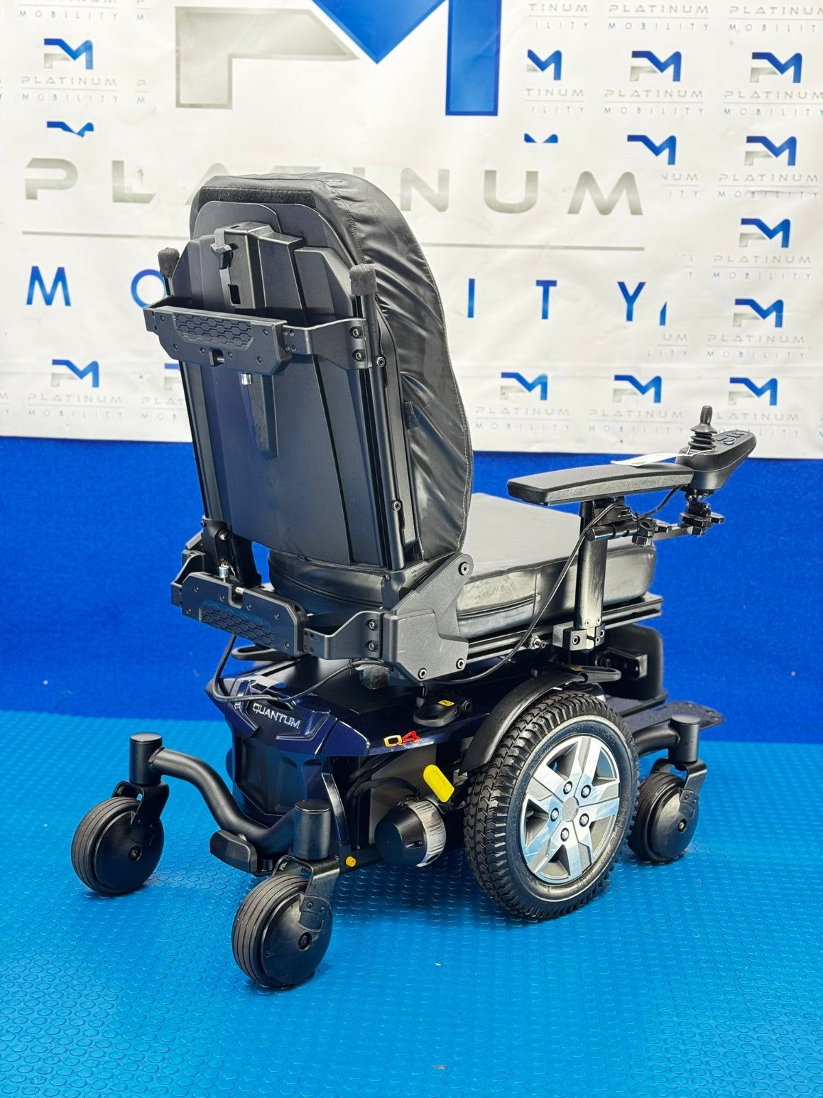 PRIDE QUANTUM Q4 MWD 5MPH ELECTRIC SEAT MOBILITY POWERCHAIR WHEELCHAIR Q6 1064