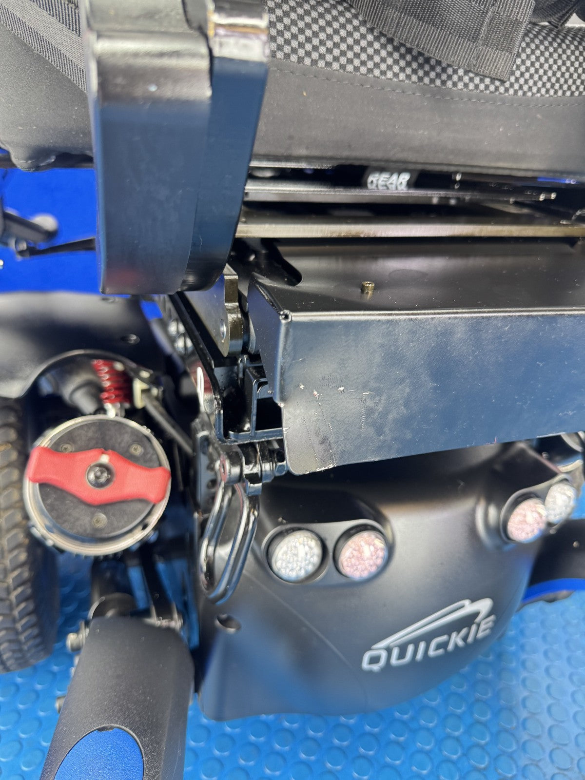 Sunrise Quickie Q700 M Powerchair – 6mph Riser Tilt Electric Wheelchair 2845