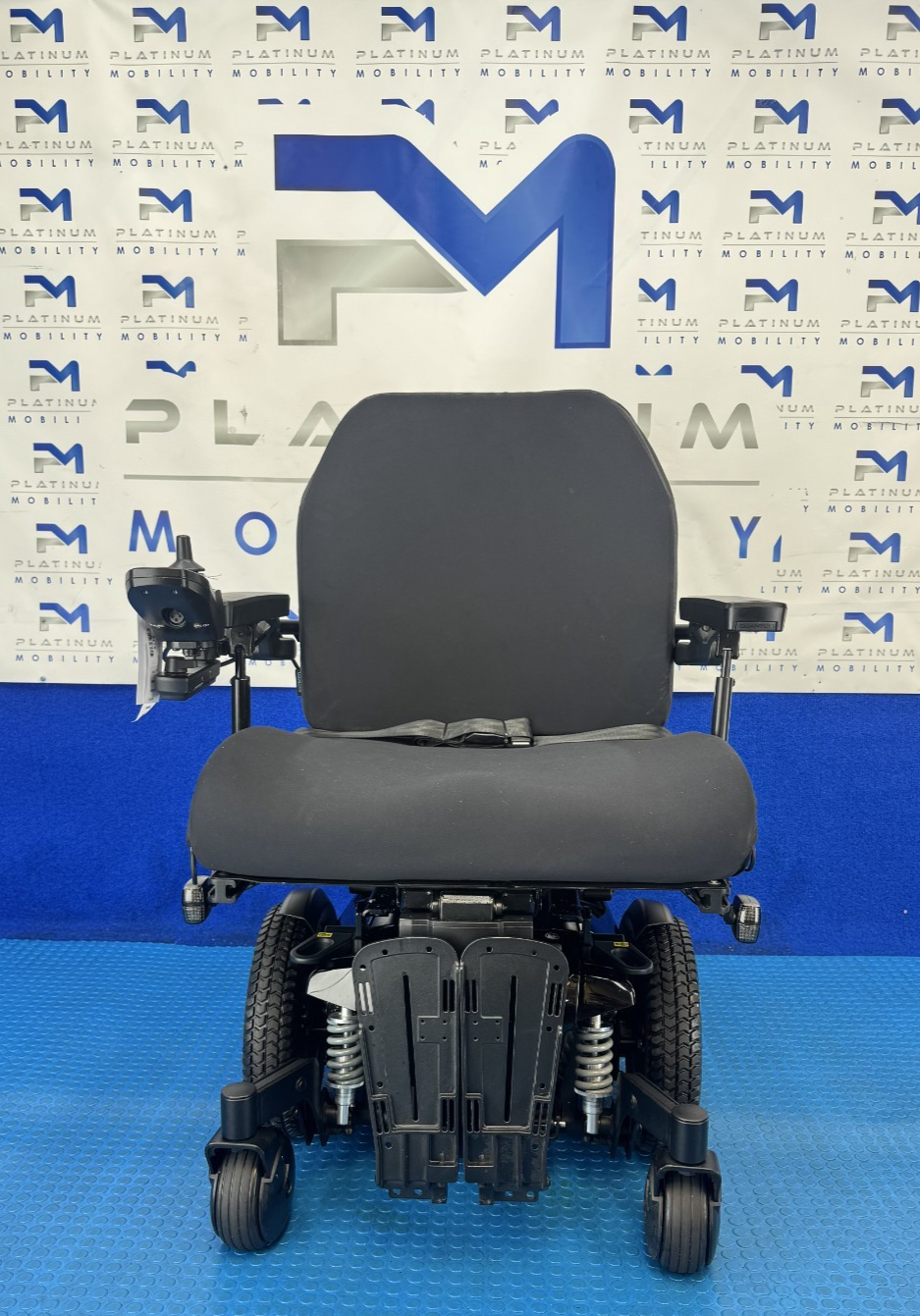 Quantum Q6 2.0 Edge HD Electric Powerchair 4mph Heavy Duty 32st Mid Wheel 2776