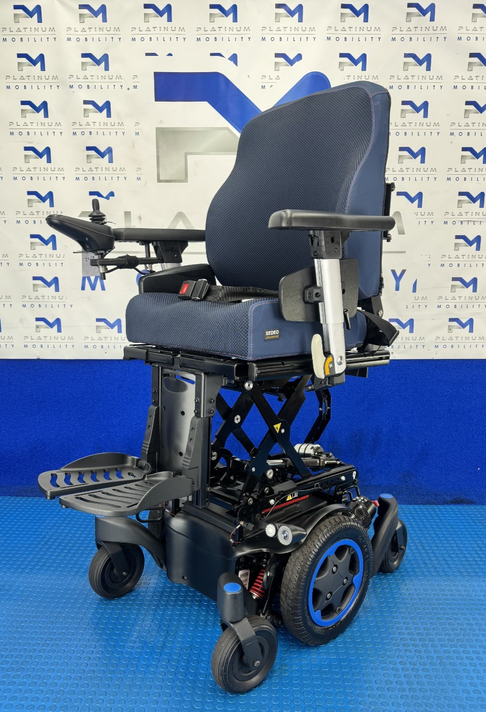 SUNRISE QUICKIE Q500M 6MPH ELECTRIC WHEELCHAIR RISER TILT POWERCHAIR 2561
