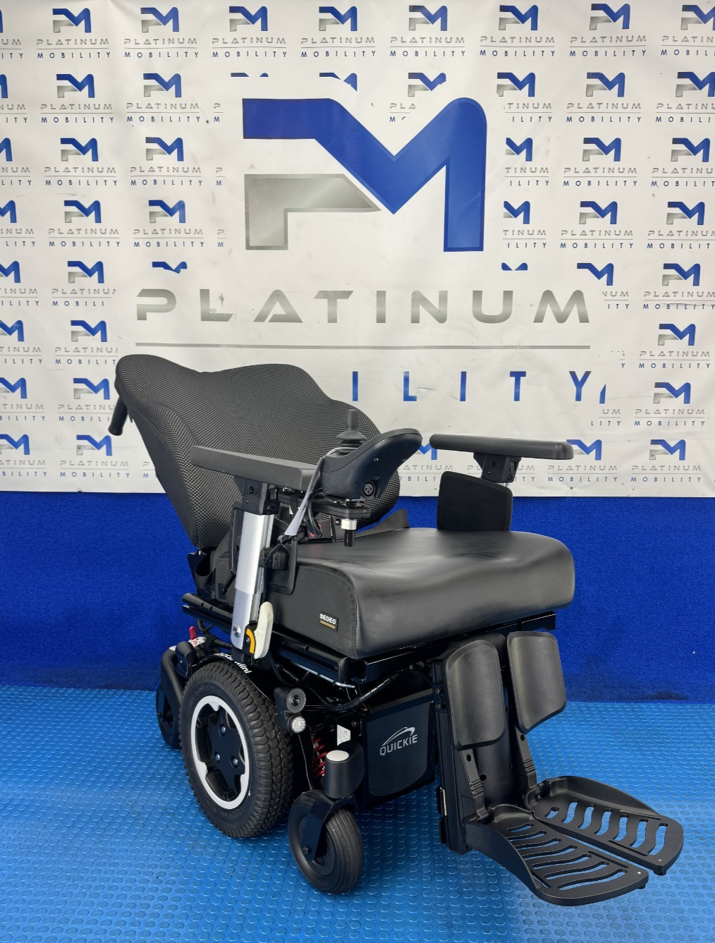 2026 SUNRISE QUICKIE Q300M 6MPH ELECTRIC RECLINE LEGS RISER TILT POWERCHAIR 2579
