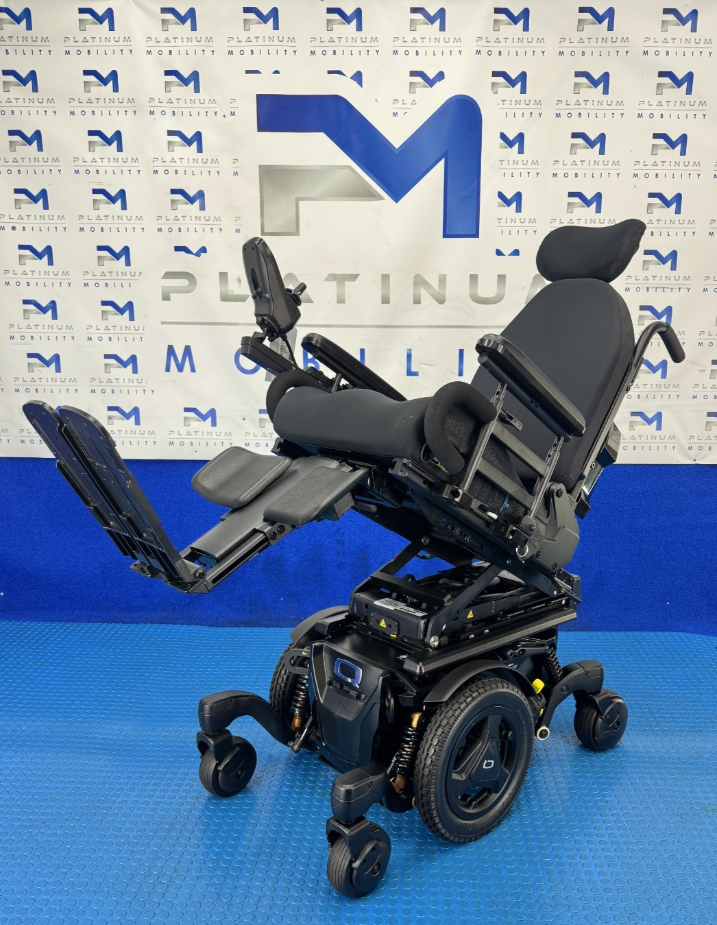 PRIDE QUANTUM EDGE 3 STRETTO 6MPH ELECTRIC POWER WHEELCHAIR POWERCHAIR 2771