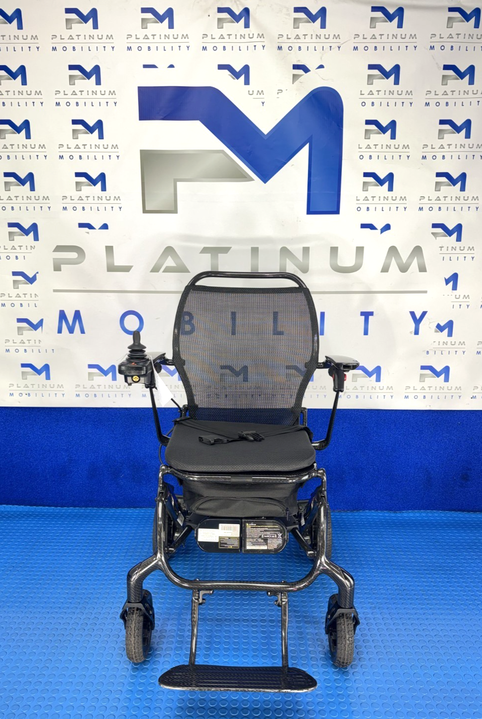 Sunrise Quickie Q50R 14KG Carbon Fibre Electric Powerchair 4MPH 4211