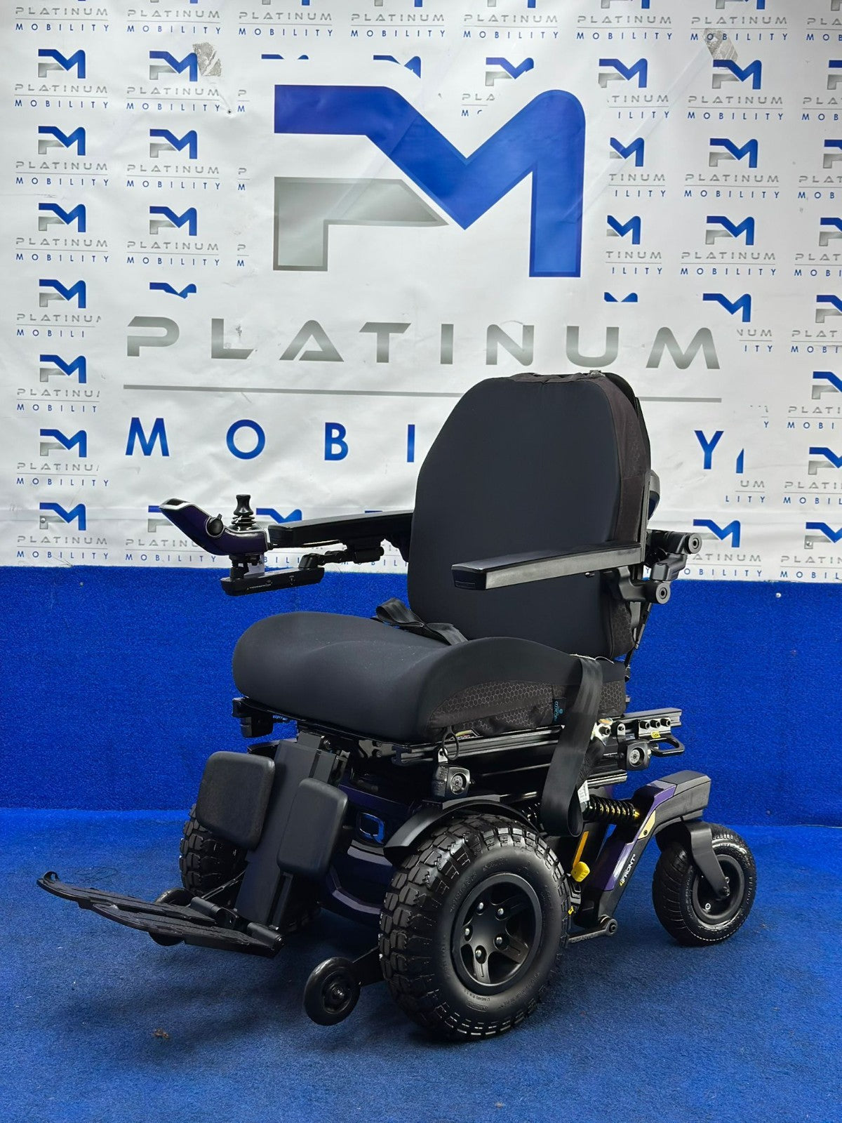 Quantum 4Front 6MPH Powerchair ELECTRIC WHEELCHAIR POWERCHAIR ALL TERRAIN 1625
