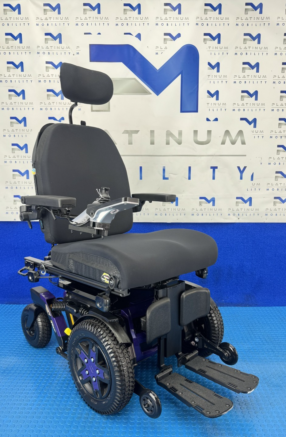 Quantum Pride 4 front 2 Electric Wheelchair RISE TILT RECLINE 6mph 2761