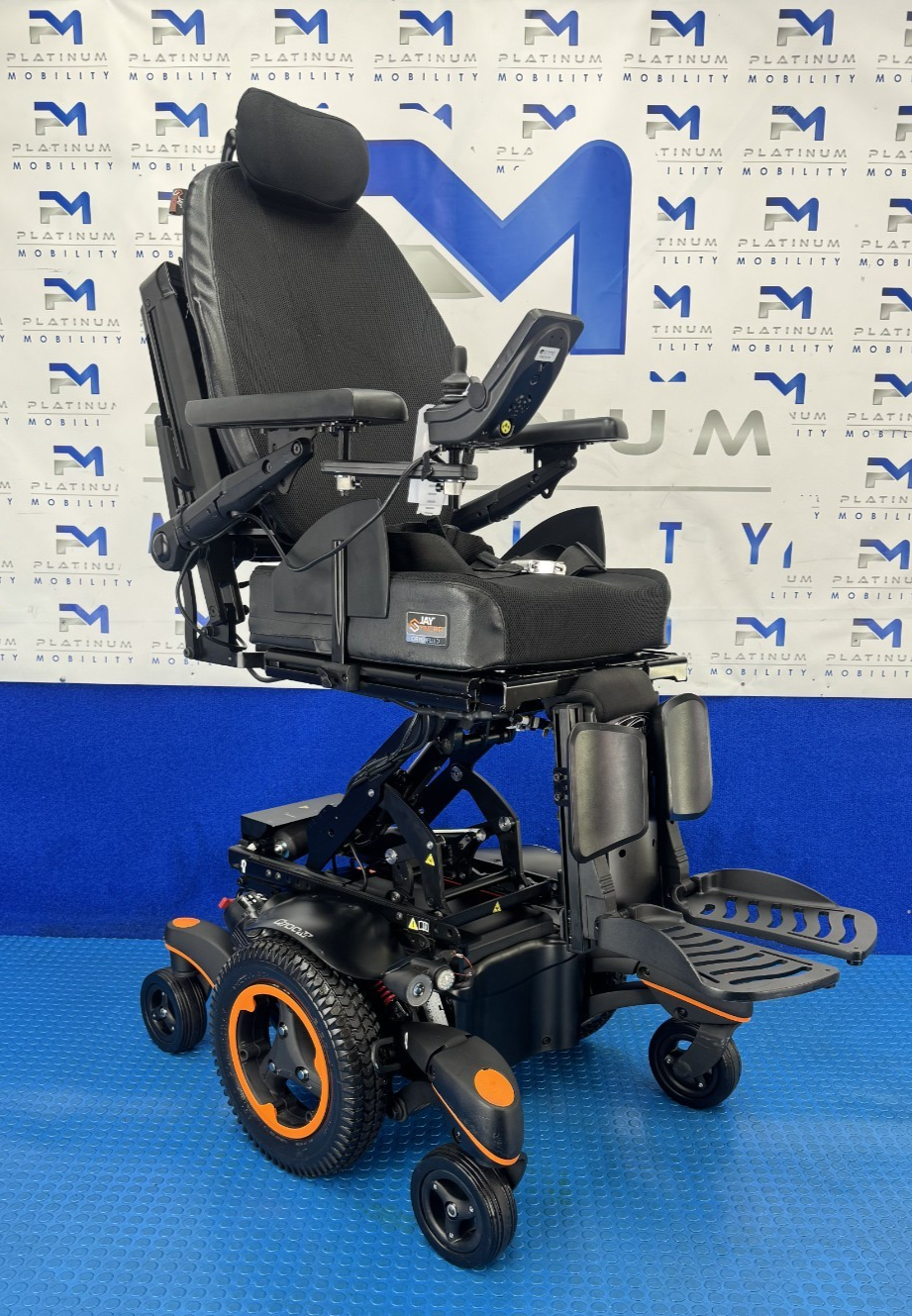 Sunrise Quickie Q700 M – 6mph Riser, Tilt, Electric Recline, leg Rests 2762