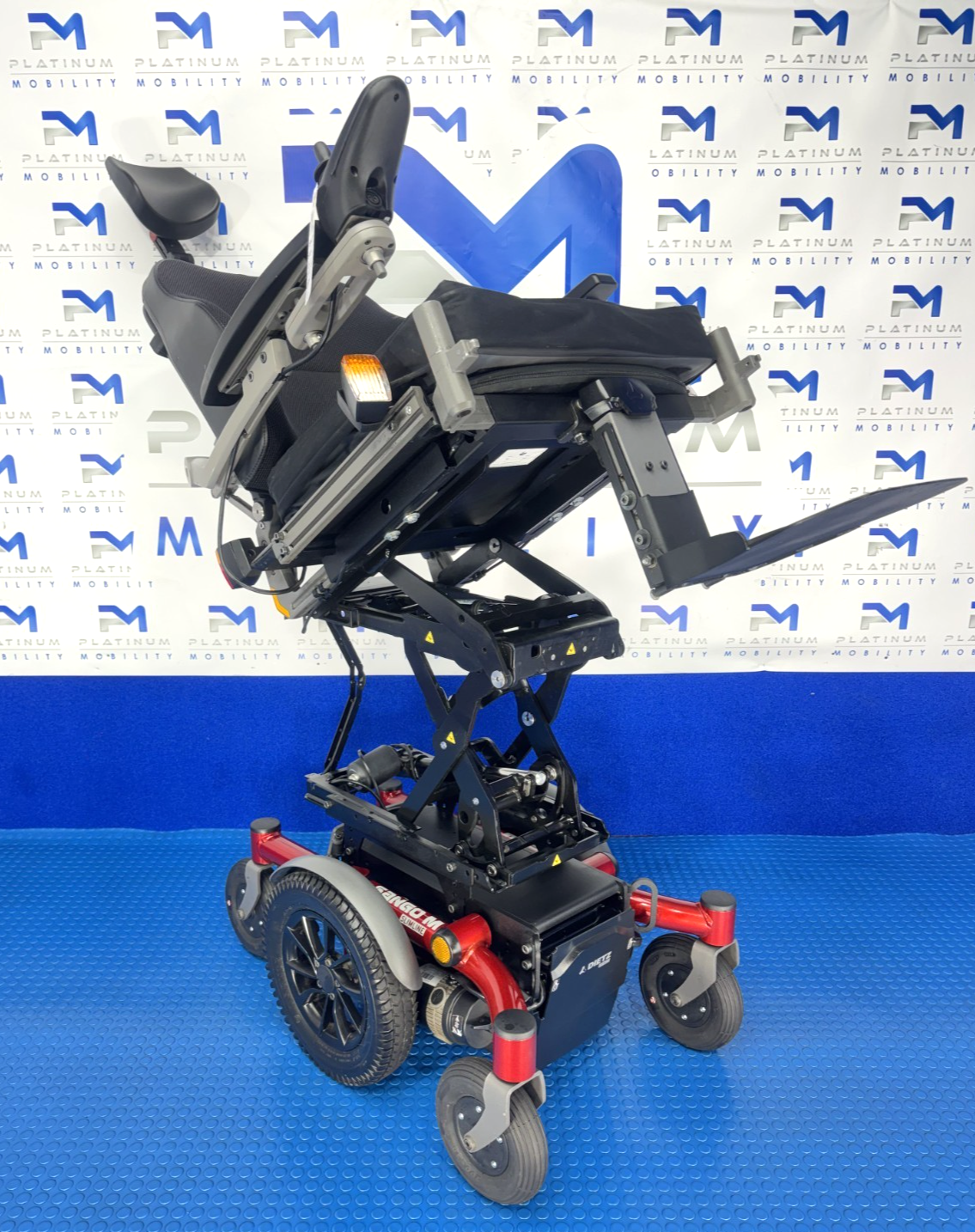 DIETZ SANGO ADVANCED M 4 MPH ELECTRIC POWERCHAIR Rise & Tilt 2709