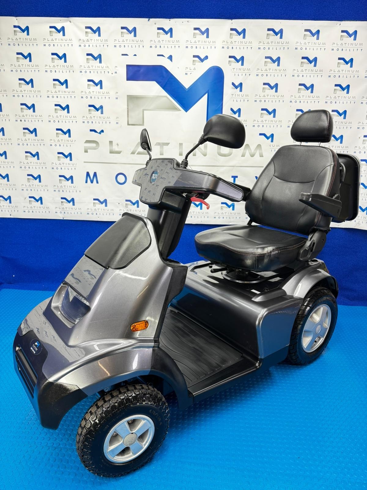 2022 TGA Breeze S4 8MPH All Terrain Mobility Scooter Great Condition 1925