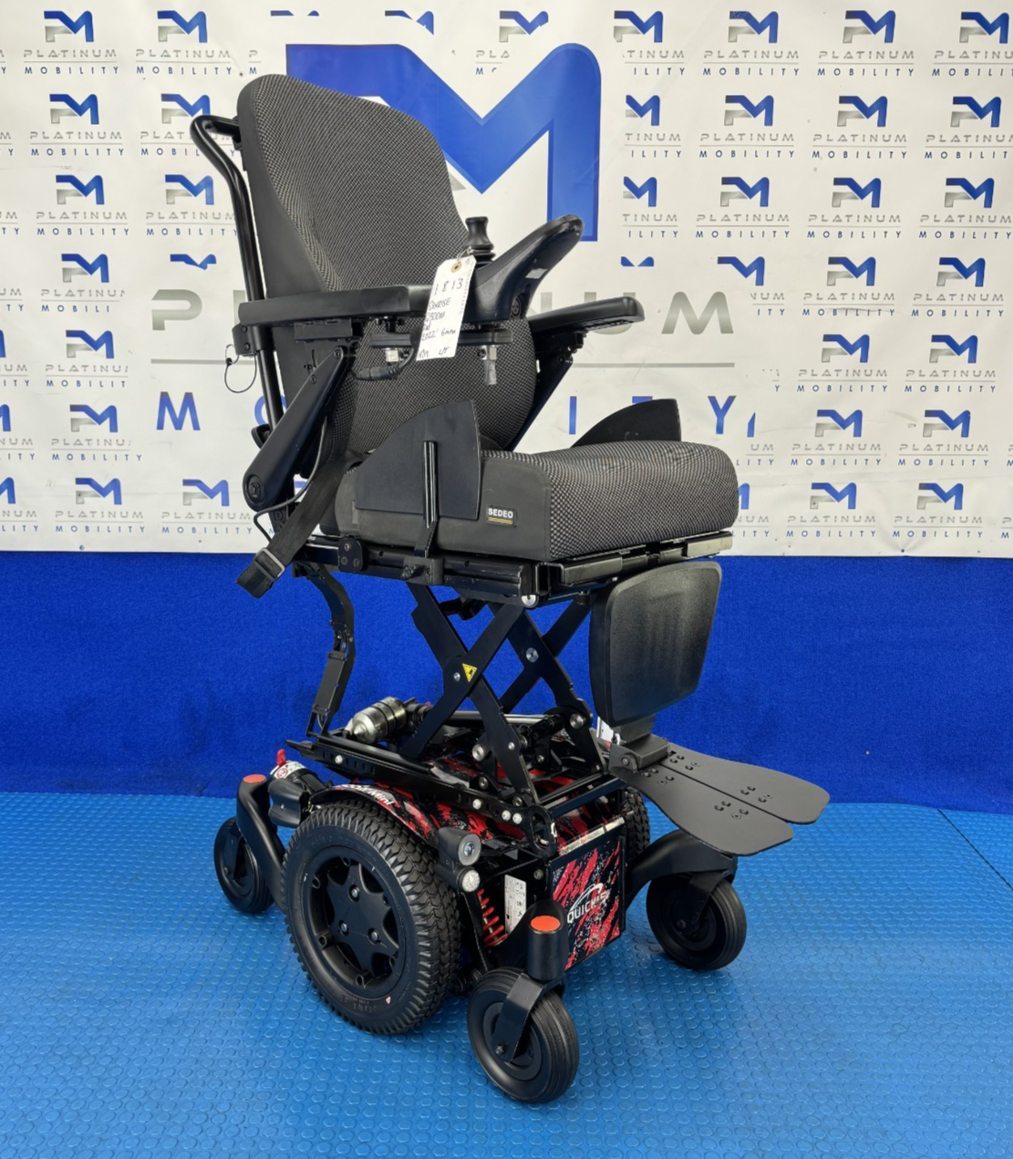 Sunrise Quickie Q300M Mini Powerchair 6 mph Riser Electric Wheelchair 1813