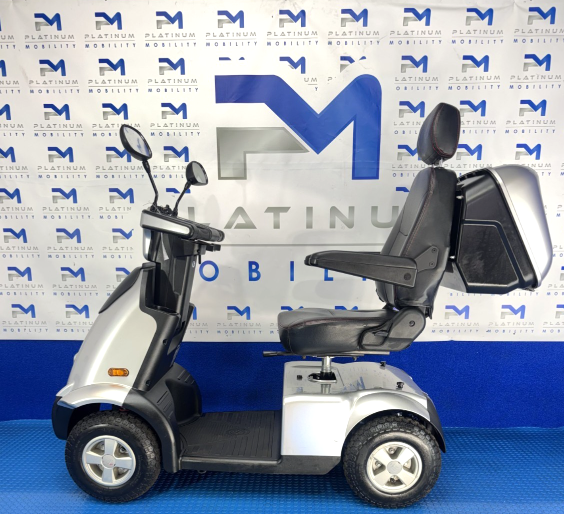 TGA Breeze S4 8MPH All Terrain Mobility Scooter New Batteries No VAT 2342