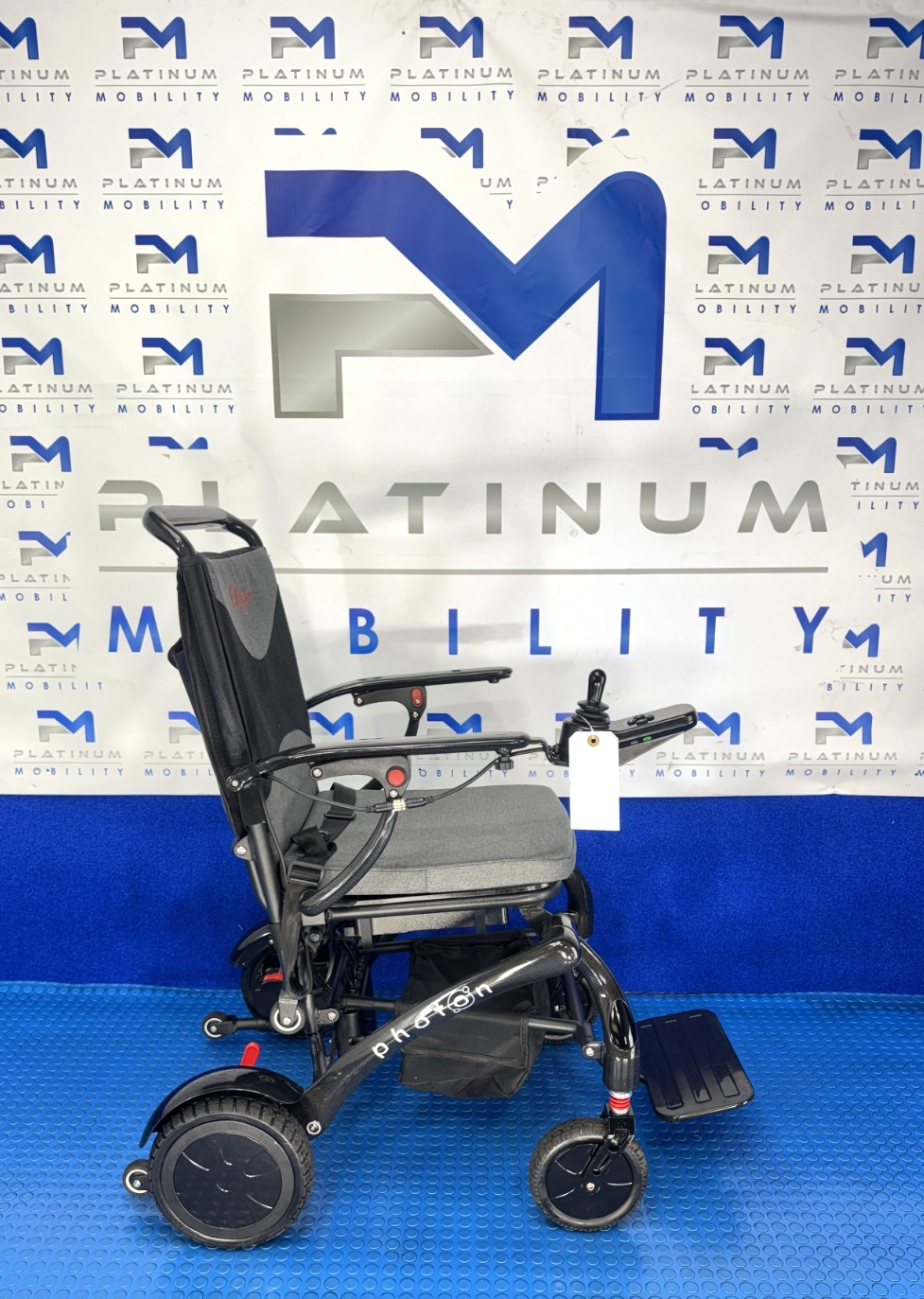 Motion Photon Powerchair Carbon Fibre Ultra Lightweight Powerchair 15.8kg 4092
