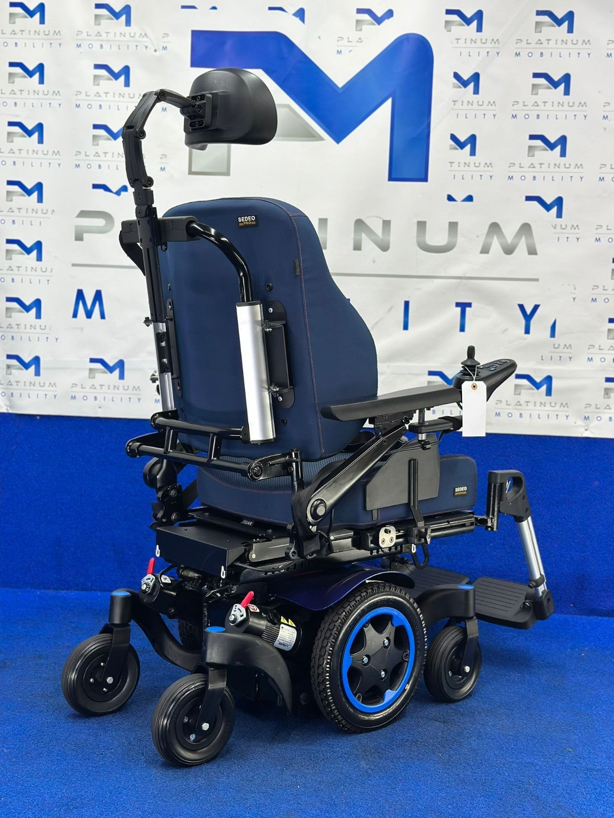 Quickie Q300M Mini Powerchair 4 mph Riser Electric Wheelchair by Sunrise (1711)