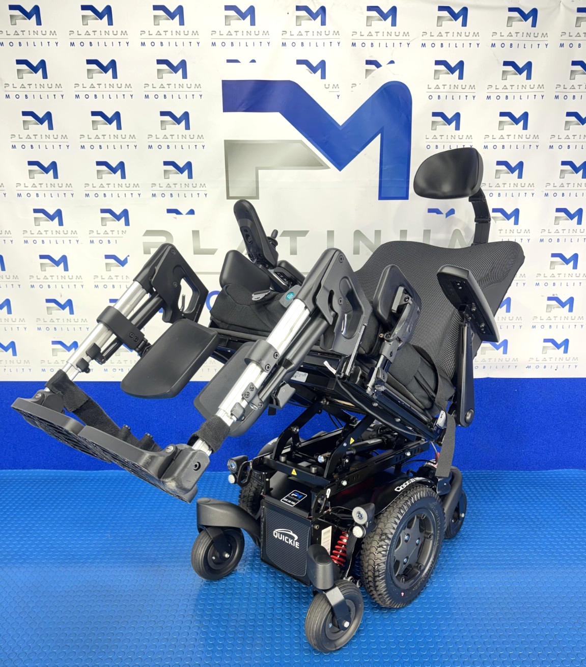 Sunrise Quickie Q300M Powerchair 6mph, Tilt, Electric Legs Wheelchair 4042