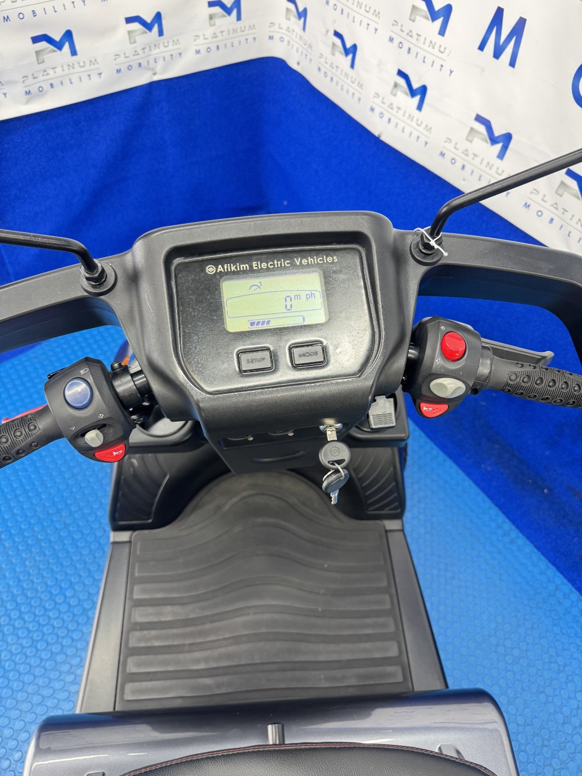 TGA Breeze S4 8MPH All Terrain Mobility Scooter Road Stunning Condition 2111