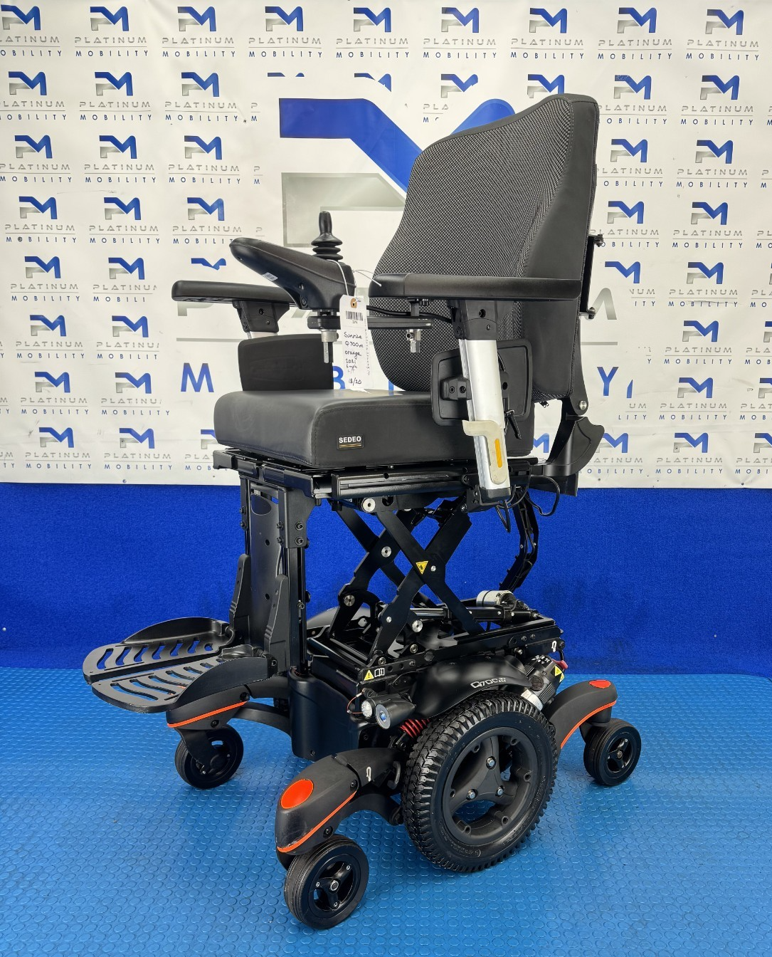 Sunrise Quickie Q700 M Powerchair – 6mph Riser Tilt Electric Wheelchair 2316