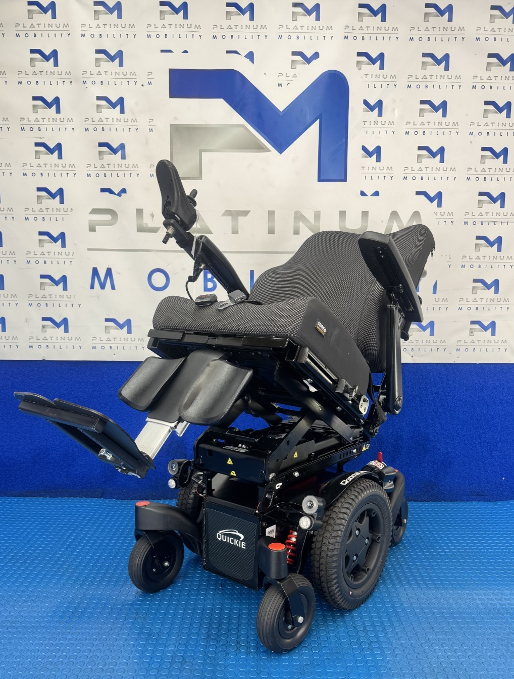 Sunrise Quickie Q300M Powerchair 6 mph Riser, Tilt Electric Wheelchair 2886