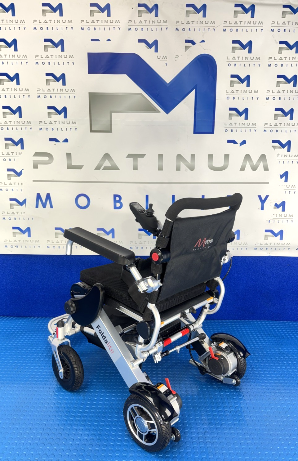 Motion Foldalite Folding Wheelchair 4Mph New Open Box 2721
