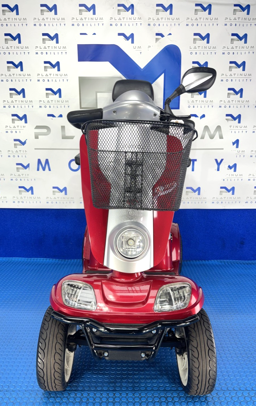 Kymco Maxi 4 Wheeled Mobility Scooter New Batteries, Solid Tyres, 8mph 4070