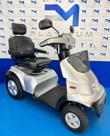 TGA Breeze S4 8MPH All Terrain Mobility Scooter Stunning Condition 2108