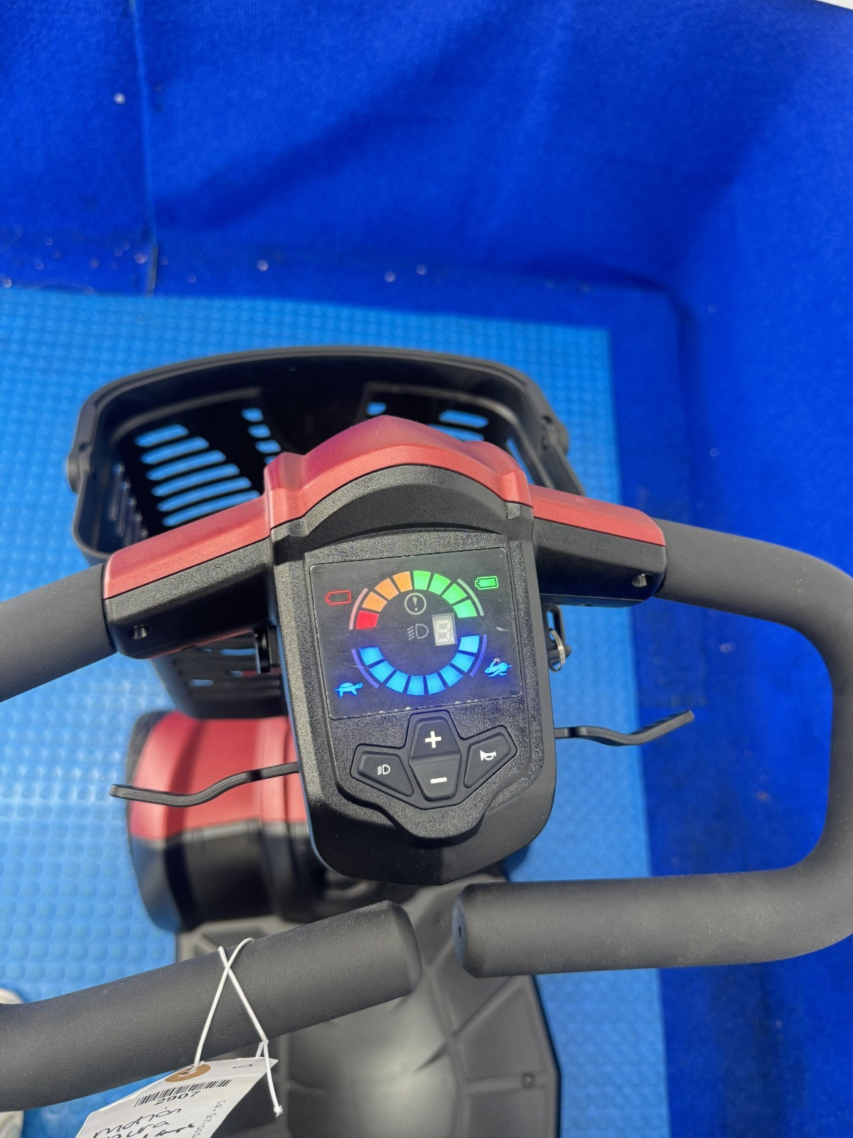 Motion Aura Electric Wheelchair Lithium Battery Air Tyres 4mph 2907