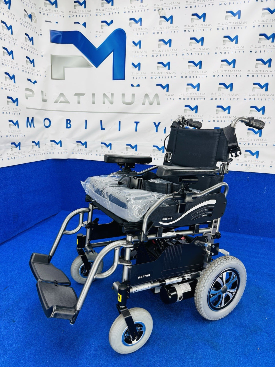 Karma Falcon KP-25 Powerchair – Attendant 4mph Lightweight Wheelchair (1280)