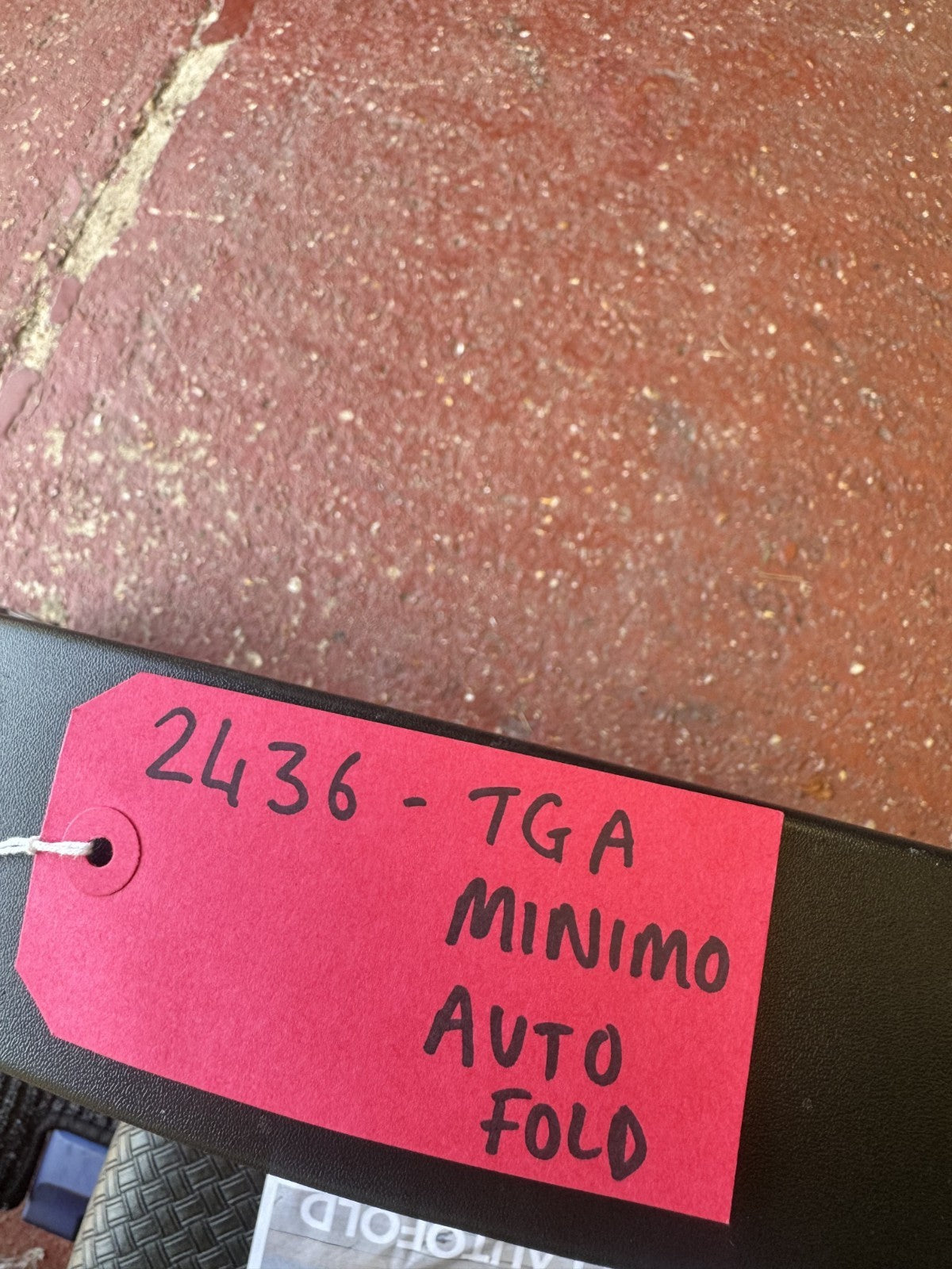TGA Minimo AutoFold Mobility Scooter 4mph Auto Folding Air Tyres 2436