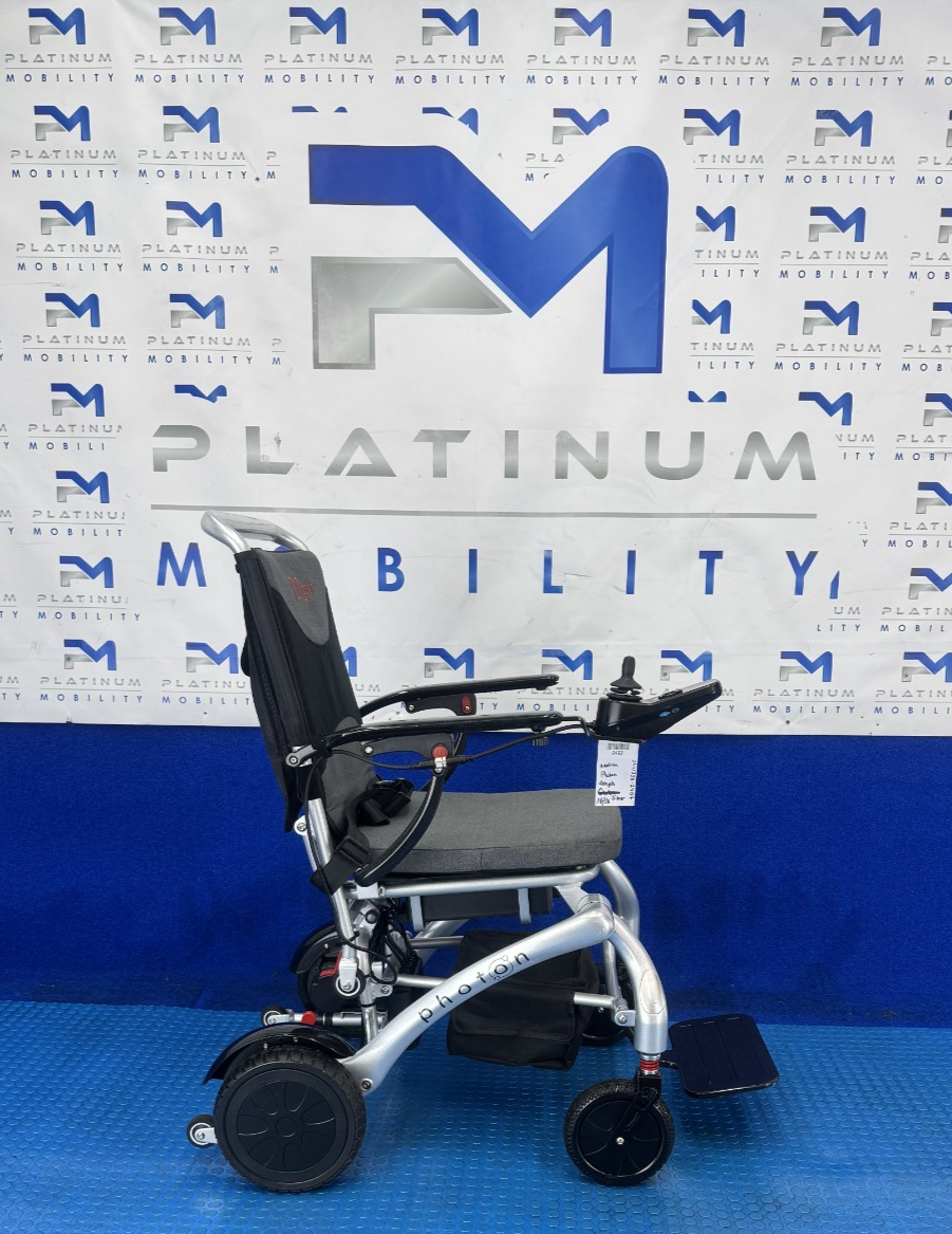 Carbon Fibre Ultra Lightweight Powerchair 15.8kg. Motion Photon Powerchair 2422