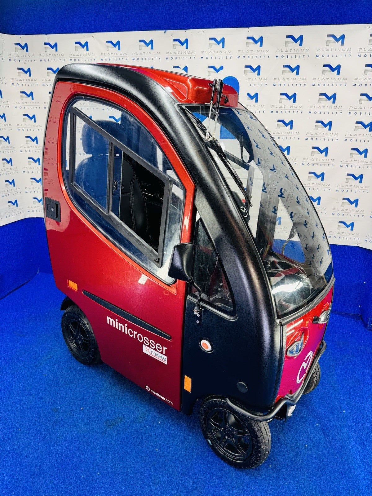 MINI CROSSER X1 CABIN CAR 8MPH ROAD LEGAL MOBILITY SCOOTER LARGE
