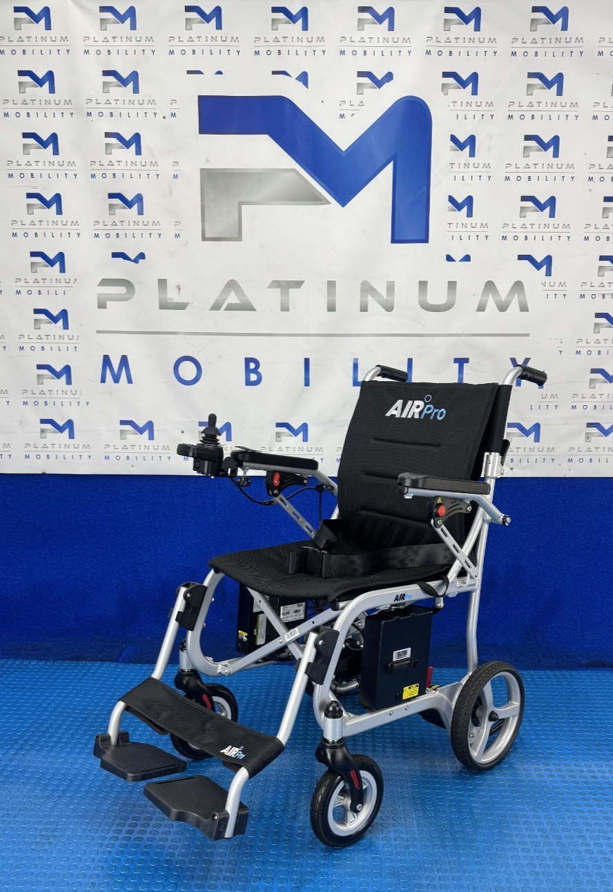 MONARCH AIR PRO LIGHTWEIGHT FOLDING POWERCHAIR 12.5KG TRAVEL 2486