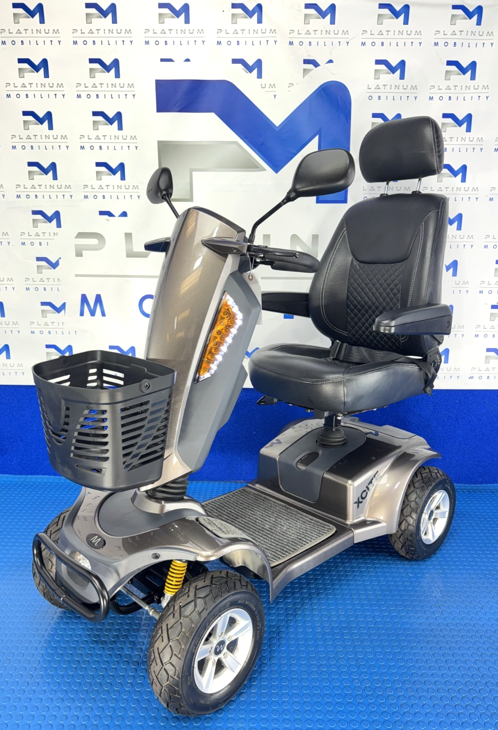 Motion Healthcare Xcite Electric Mobility Scooter New Batteries 8 mph 4115